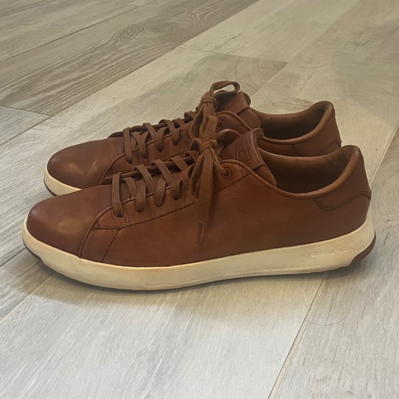 Cole Haan GrandPro Leather Sneakers - Size 8 - Picture 4 of 7